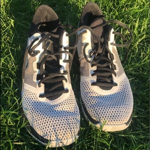 Nike Air Precision 2